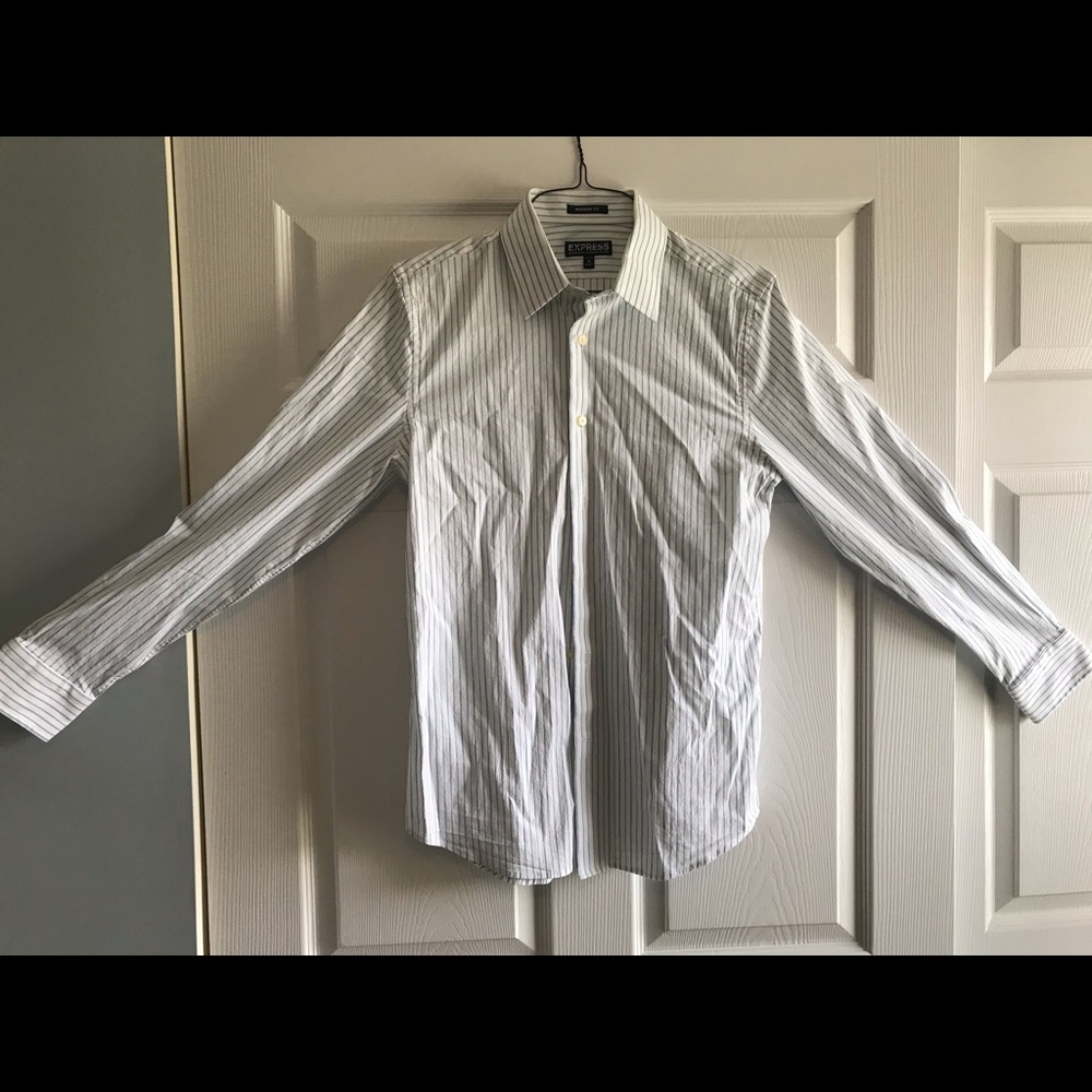 Express Men’s Modern Fit Button Up
